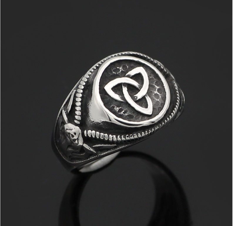 Vintage Celtic Ring