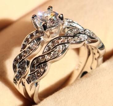 New set of rings wedding ring set men and women couple ring jewelry - Odiune