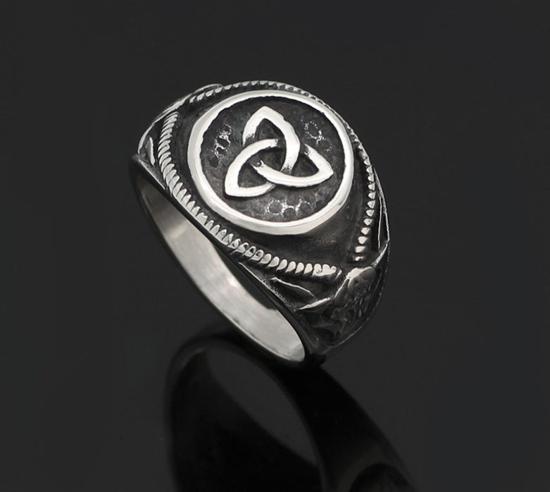 Vintage Celtic Ring