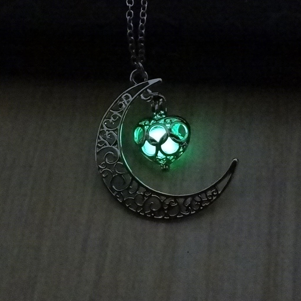 Glowing Pendant Necklaces Silver Plated Chain Necklaces