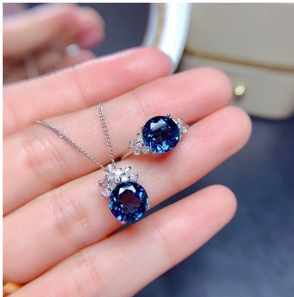 London Blue Stones Pendants Necklaces