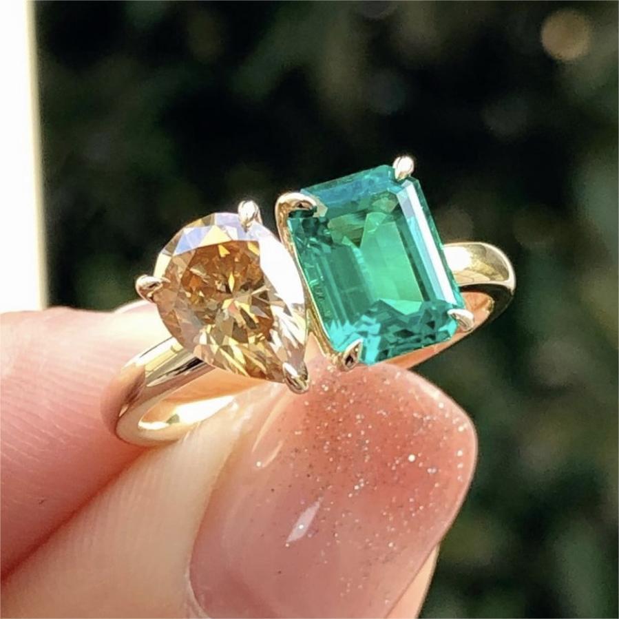 Unique Double Main Stone Lady Green Yellow Zircon Square Stone - Odiune