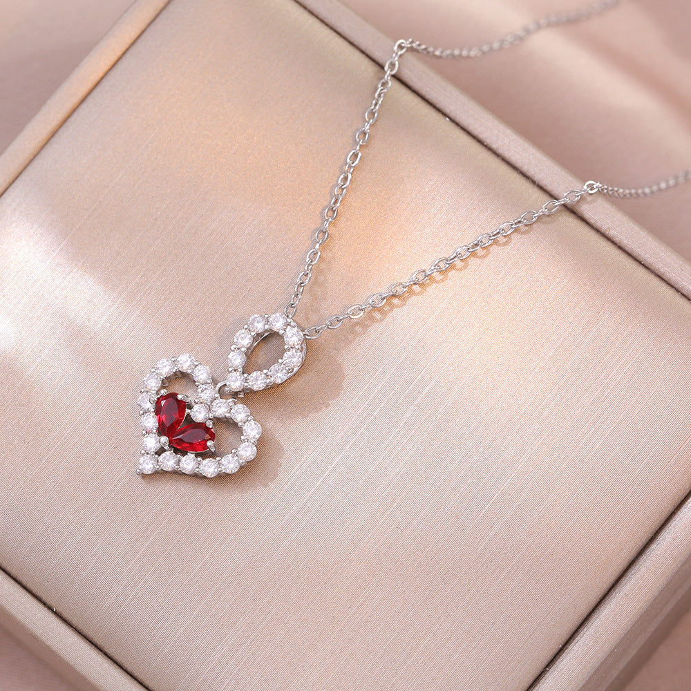 Exquisite Heart Pendants Necklaces For Women