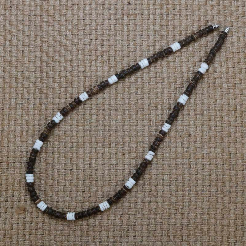 Tribe Coconut Shell Necklace - Odiune